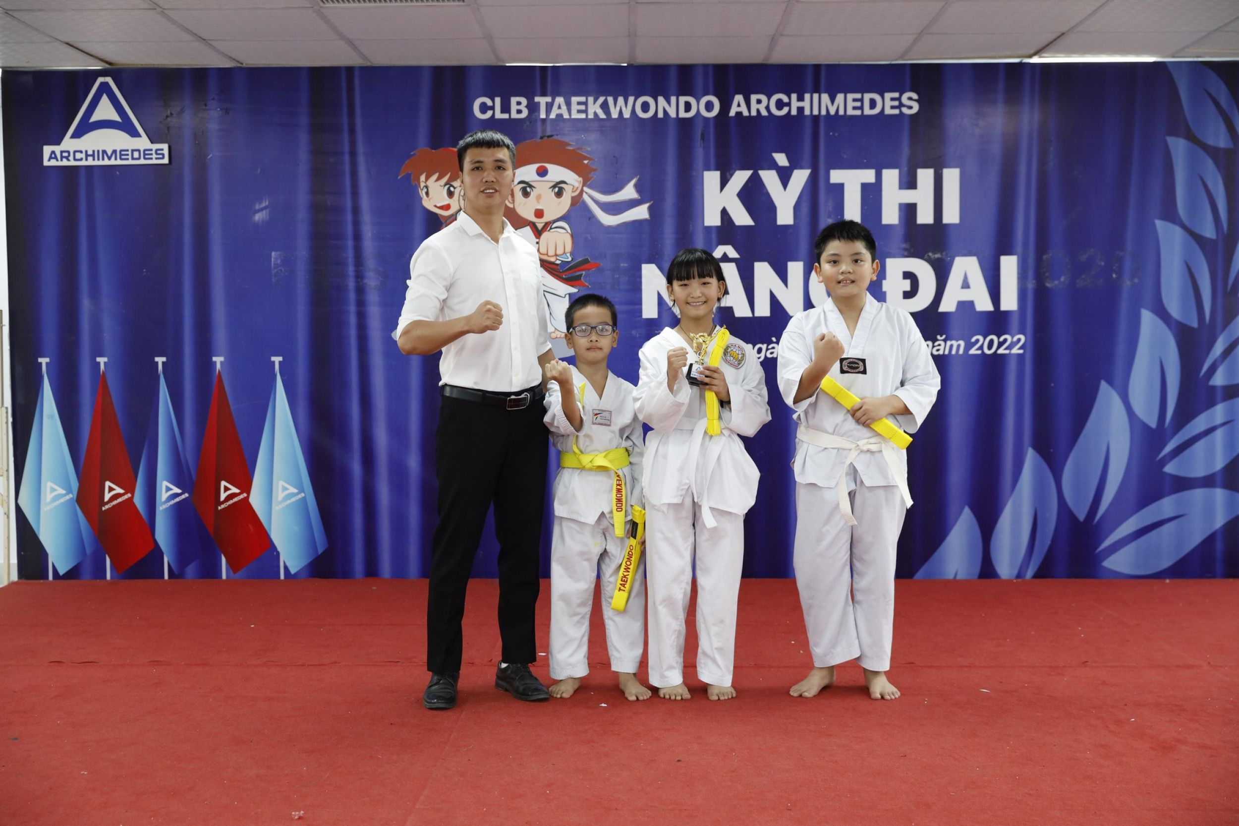 Hơn 80 võ sinh tham gia kỳ thi nâng đai tại CLB Taekwondo Archimedes