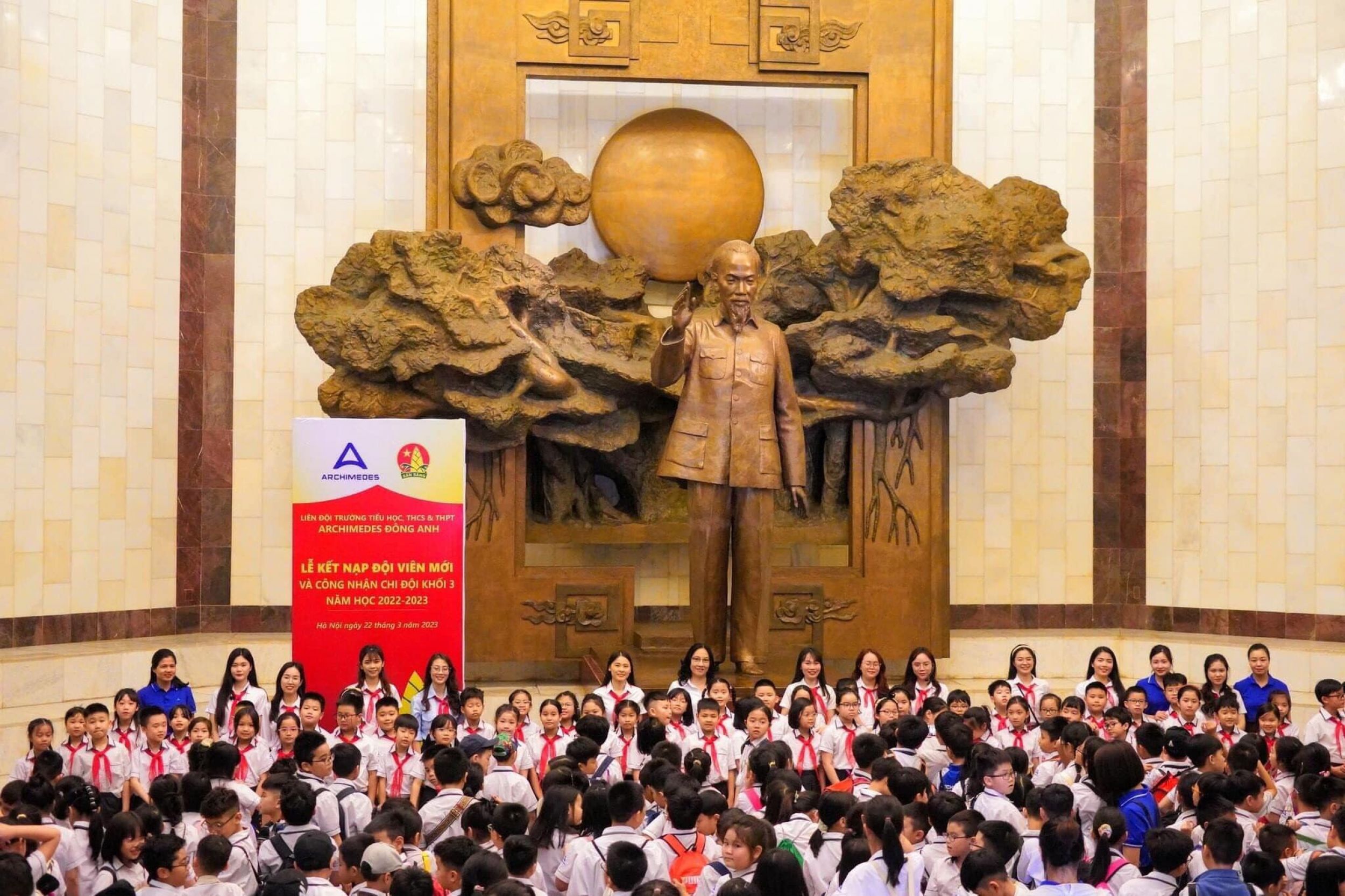 [ADAS] Lễ kết nạp đội viên mới và chuyến đi khám phá Bảo tàng Hồ Chí Minh của Arcers Khối 3